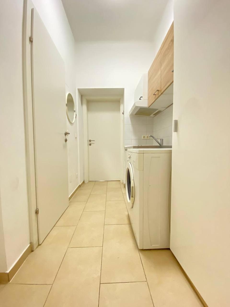 Deluxe Studio In Josefstaedter Strasse Area Apartment Vienna Luaran gambar