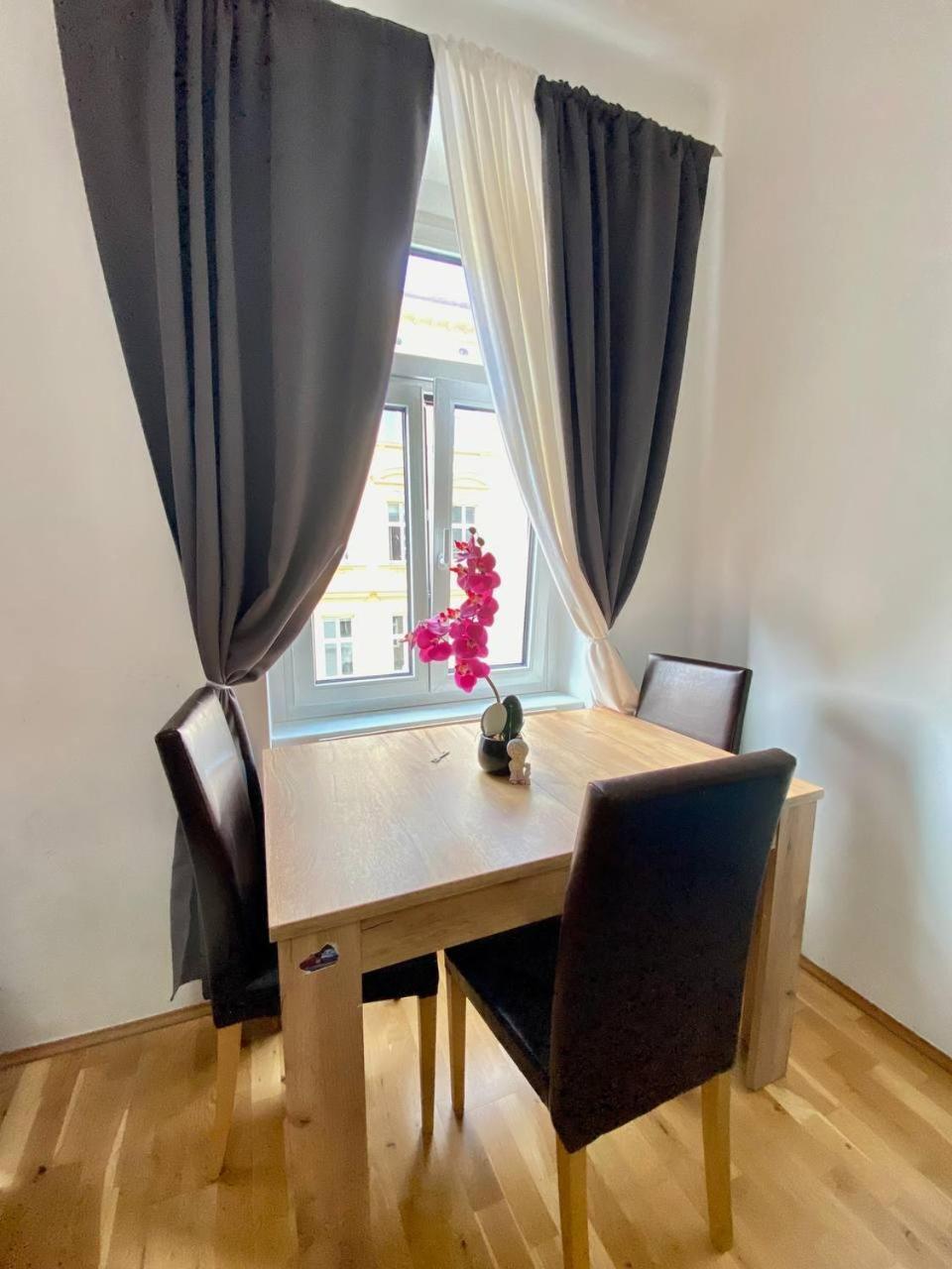 Deluxe Studio In Josefstaedter Strasse Area Apartment Vienna Luaran gambar